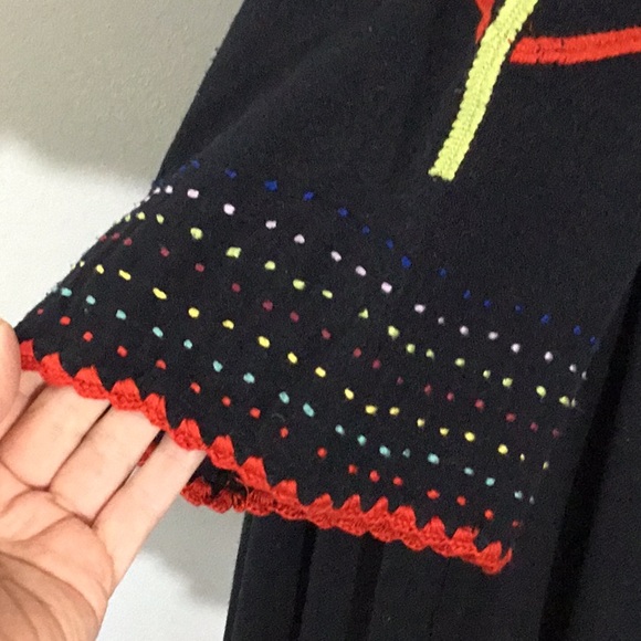 Ulla Johnson 100% Silk Hand Embroidered Dress, sz 2 - Picture 8 of 15